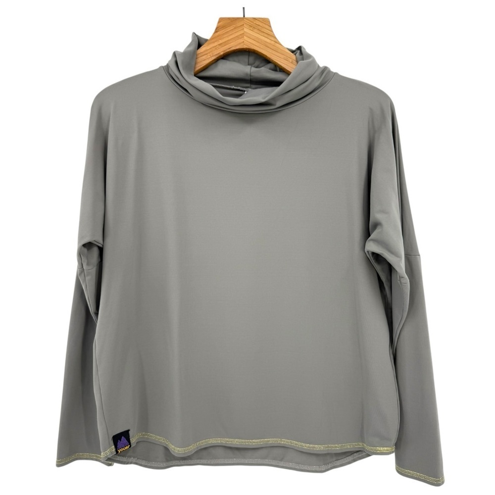 Youer In Reach Pullover Turtleneck Longsleeve Top in Affogato Size L